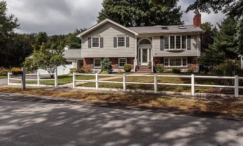 25 Washington Avenue, Burlington, MA 01803 front of house
