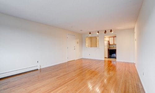 7 Hallmark Gardens U11